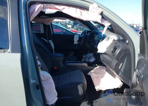 2023 Toyota Tacoma Trd Sport from USA, damaged, VIN 3TYDZ5BN8PT029402